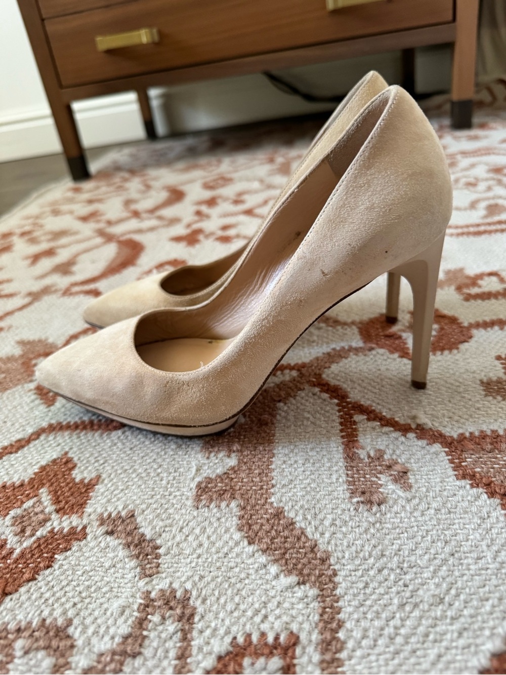 DVF Diane von Furstenberg Nude Pointed-Toe Stiletto Pumps 6.5
